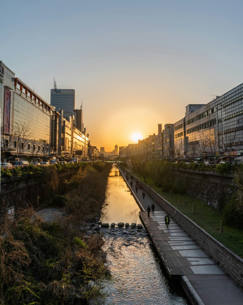 Cities as Dating Profiles - Seoul